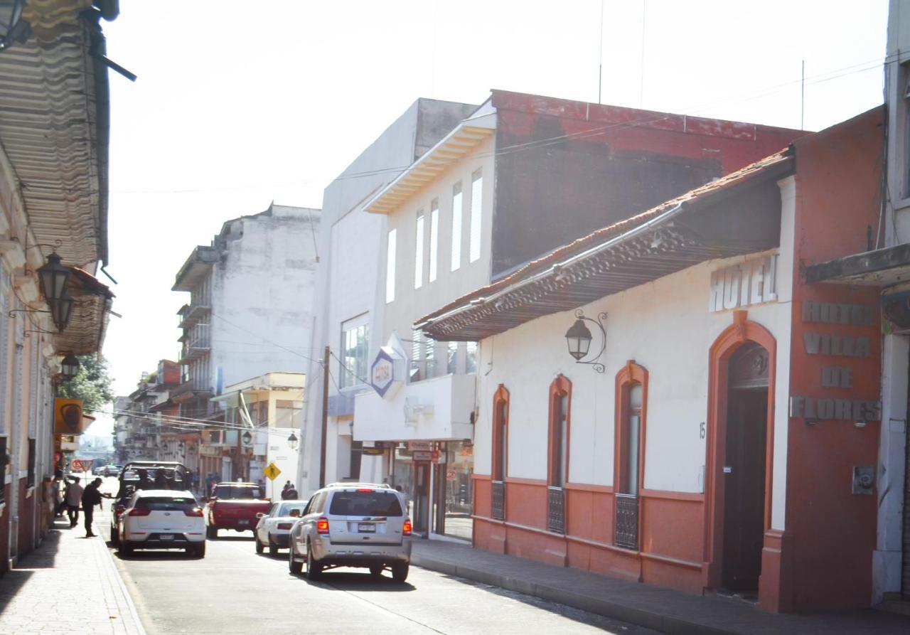 Hotel Villa De Flores Uruapan  Kültér fotó