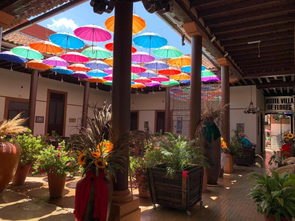 Hotel Villa De Flores Uruapan  Kültér fotó