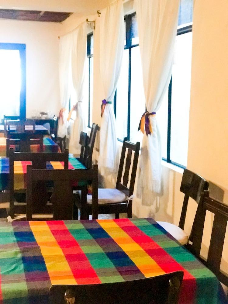 Hotel Villa De Flores Uruapan  Kültér fotó